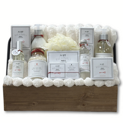 No 27 Rue de Marli Gift Basket (Bois précieux)